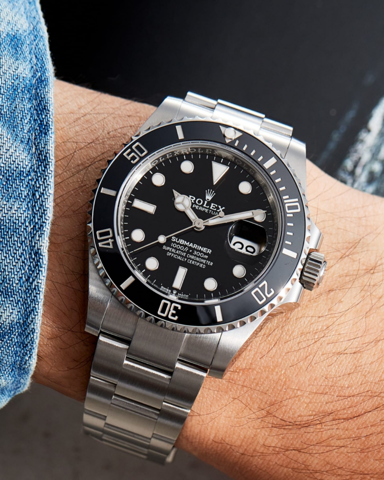 Submariner Date Reference 126610LN (3)
